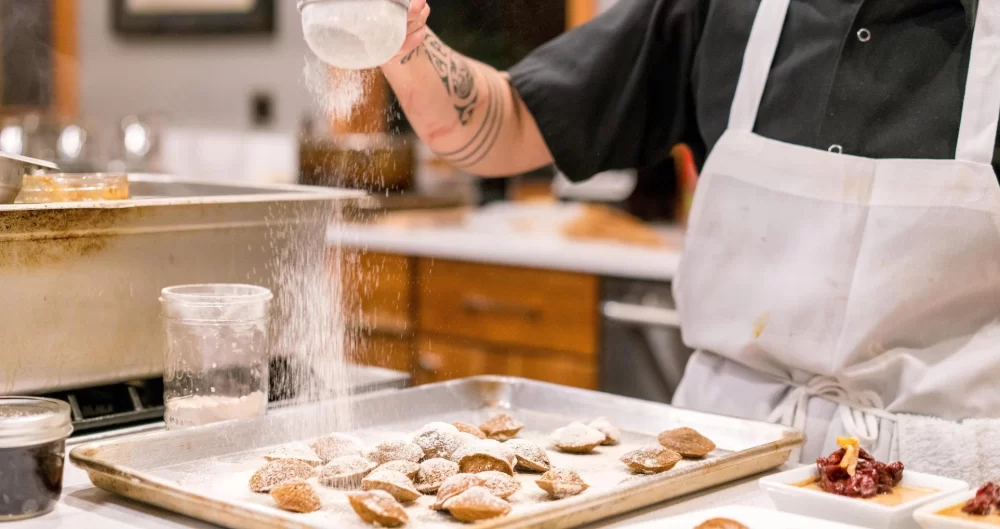 How to Successfully Start a Chinese Bakery Business in California: A Comprehensive Guide