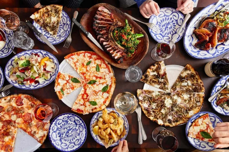 What Food Is New York City Known For: Iconic Dishes and Culinary Heritage