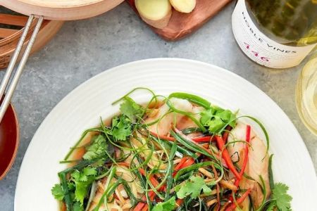 How to Make Delicious Chinese Steamed Fish with Ginger and Scallions