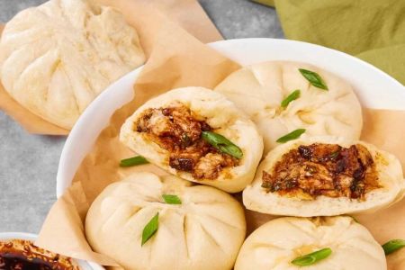 Exploring the World of Chinese Buns (Bao): Steamed, Baked, and Filled Delights