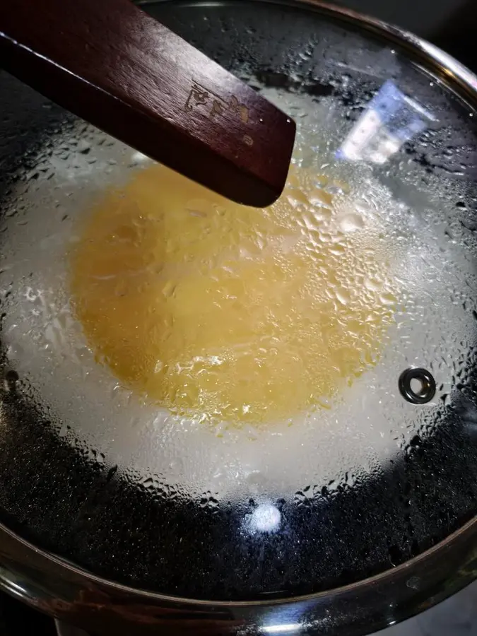 Steamed egg custard with minced meat and sea cucumber step 0