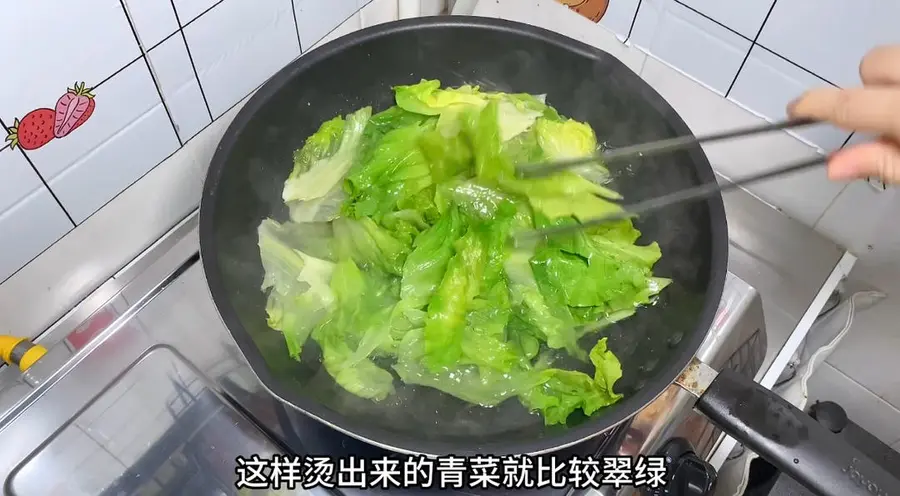 Cold lettuce, steamed eggs|Home-style fast dish step 0