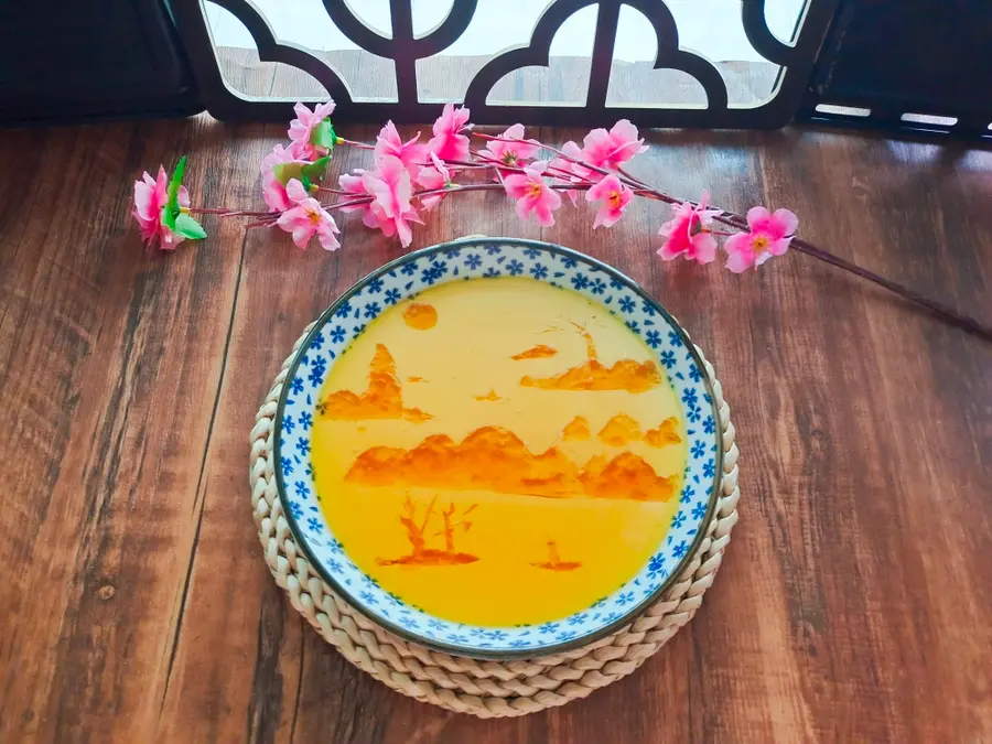 Creative splashing ink landscape egg custard