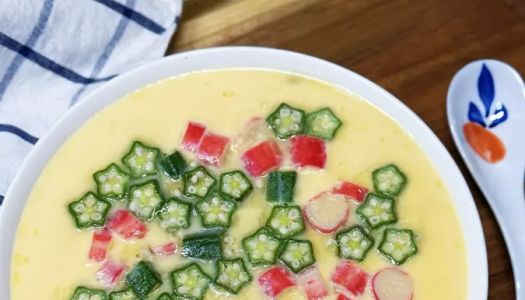 Low-calorie, high-protein Japanese-style okra crab fillet steamed egg