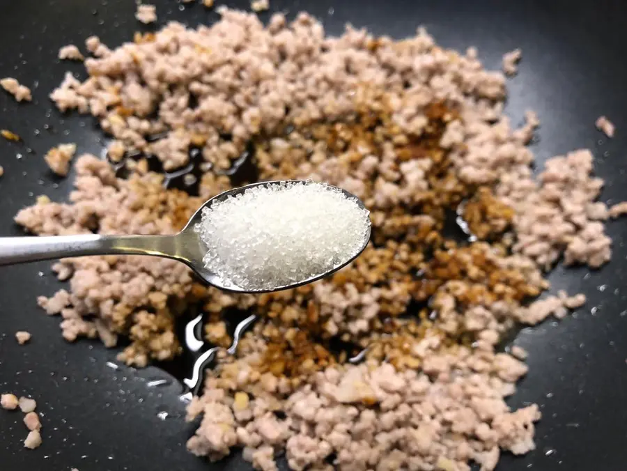 Minced meat, tofu, steamed eggs step 0