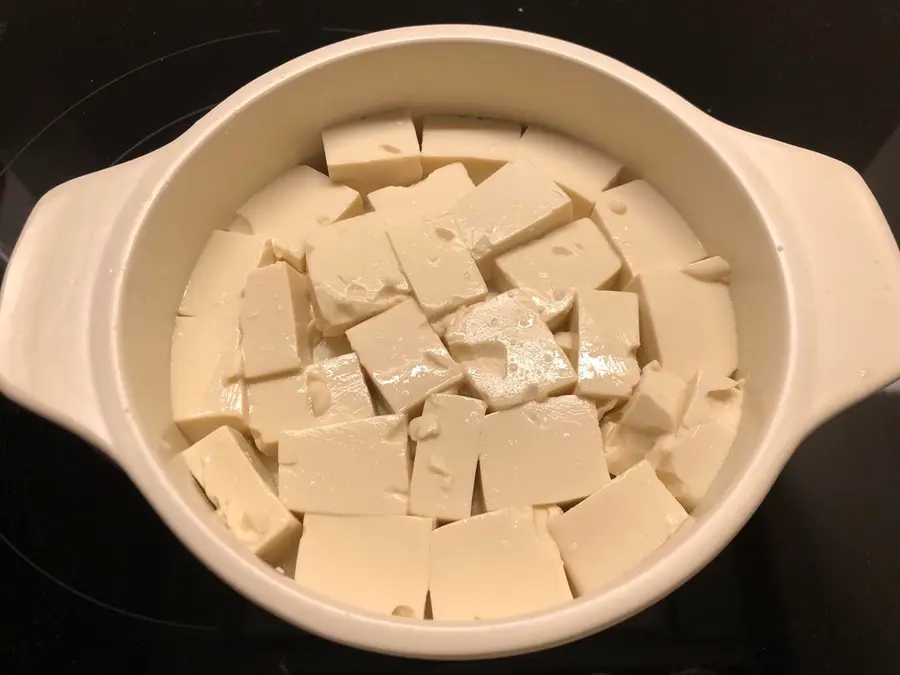 Minced meat, tofu, steamed eggs step 0