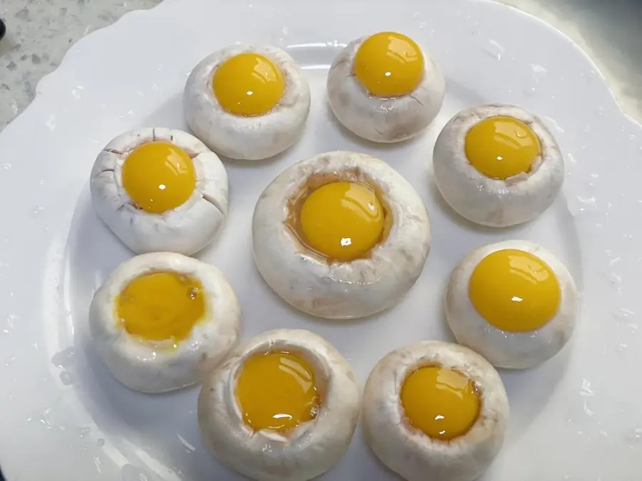 Steamed eggs with mushrooms step 0