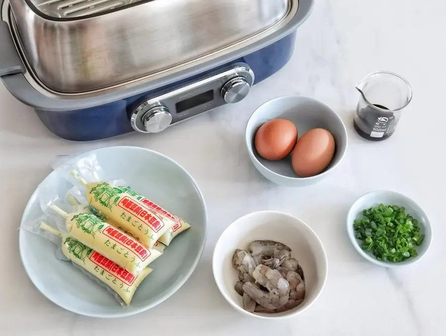 Steamed !ï¸ !ï¸ eggs with shrimp and tofu [Mofei Steaming Stew] step 0