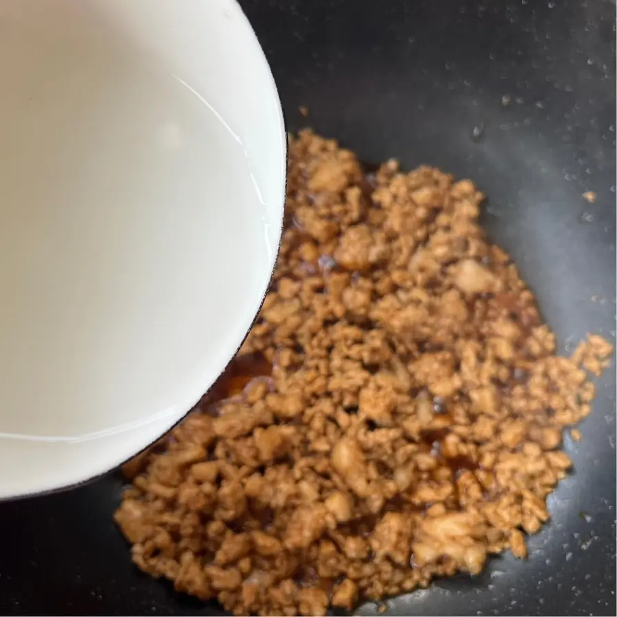 Steamed eggs with meat foam that are more tender than pudding, suitable for all ages step 0