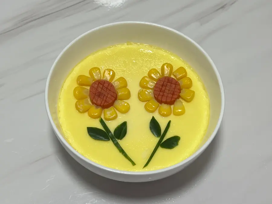 Sunflower egg custard step 0