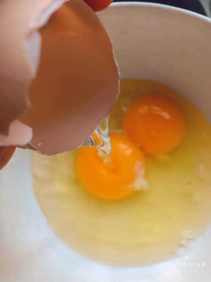 Simple and quick hand steaming of water eggs (the proportion of water eggs that will not fail) step 0