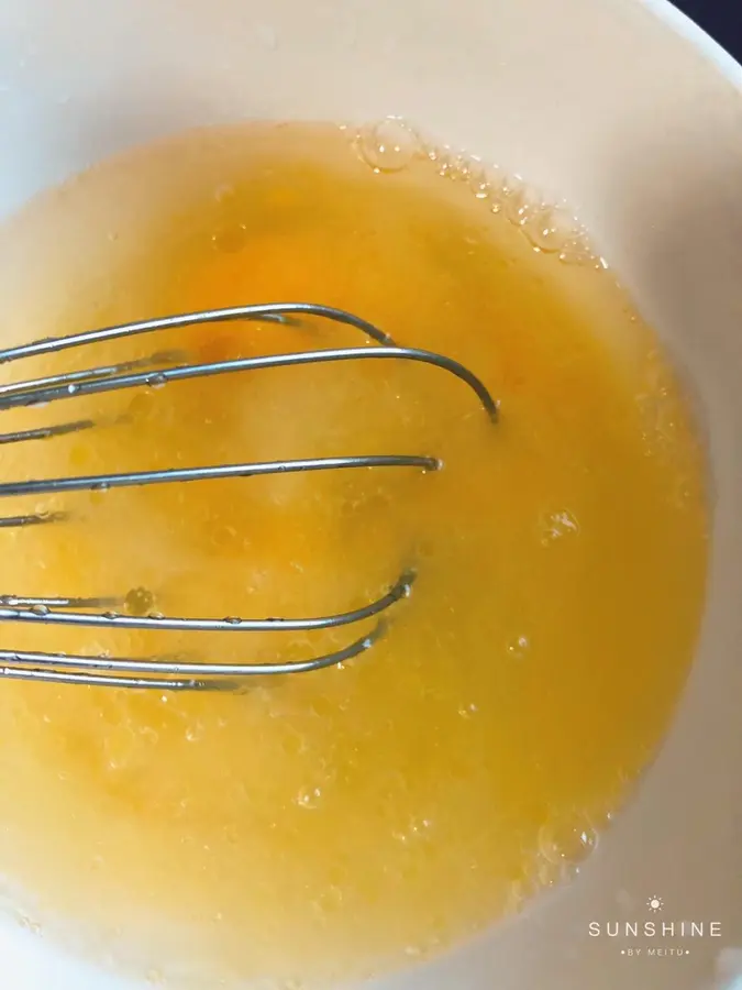 Simple and quick hand steaming of water eggs (the proportion of water eggs that will not fail) step 0