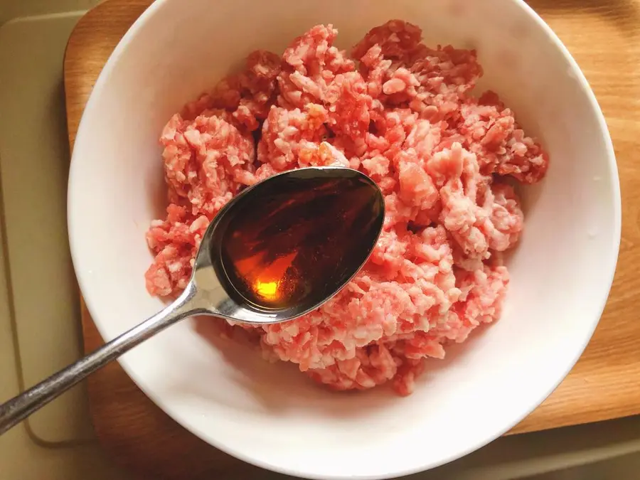 Simple and delicious steamed eggs with meatloaf step 0