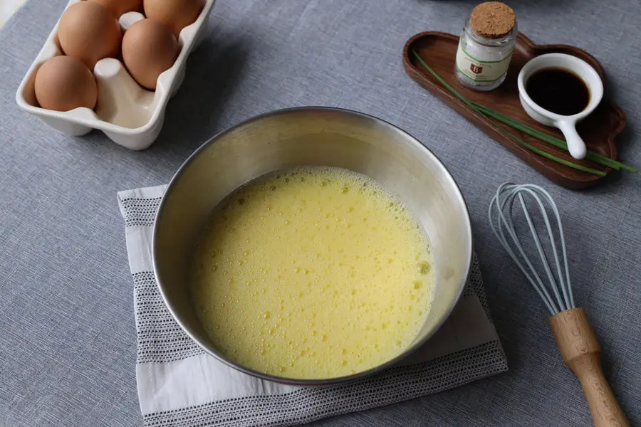 Pudding-like  fast mirror steamed eggs, zero failures step 0