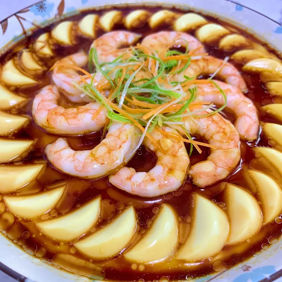  Chinese New Year's Eve dish (steaming) shrimp and jade tofu steamed eggs 