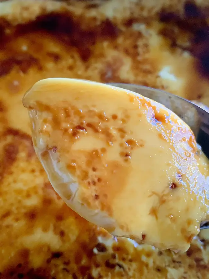 Quick-handed, tender microwave egg custard