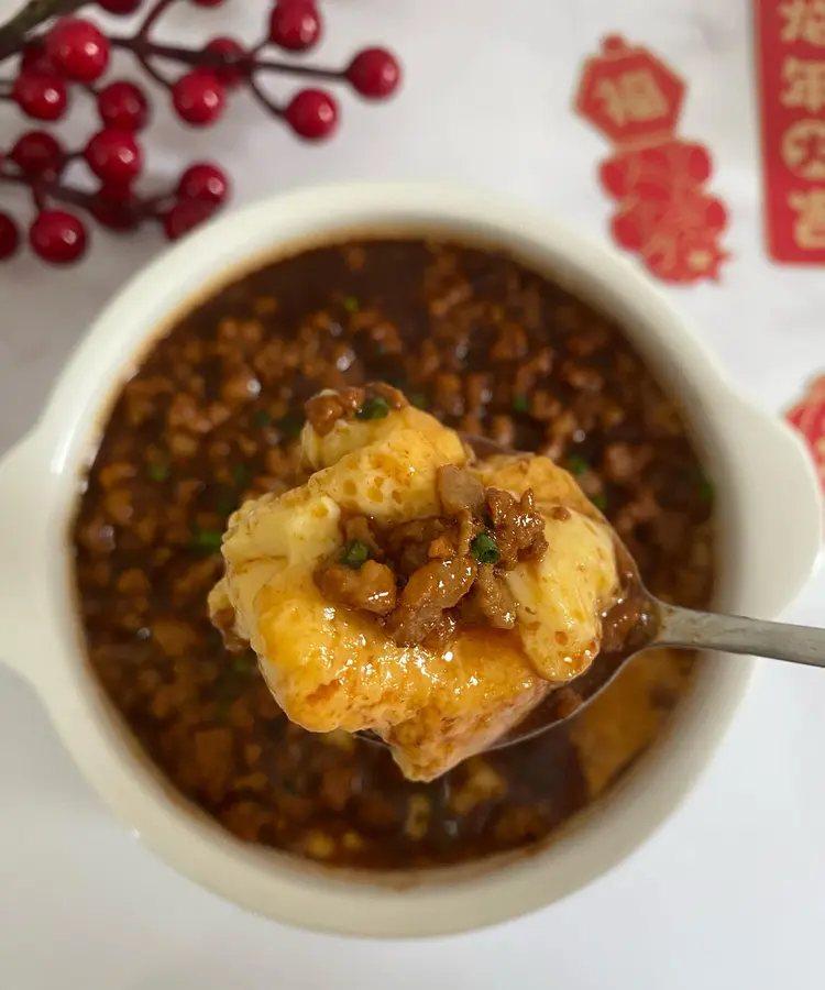 Steamed eggs with minced meat step 0