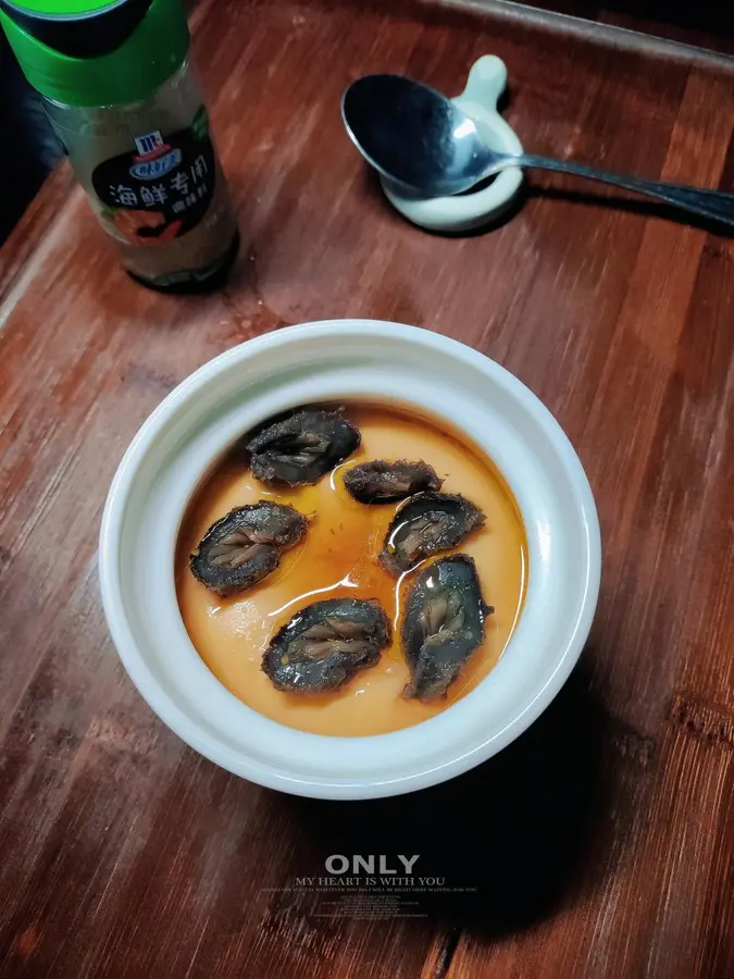 Sea cucumber egg custard