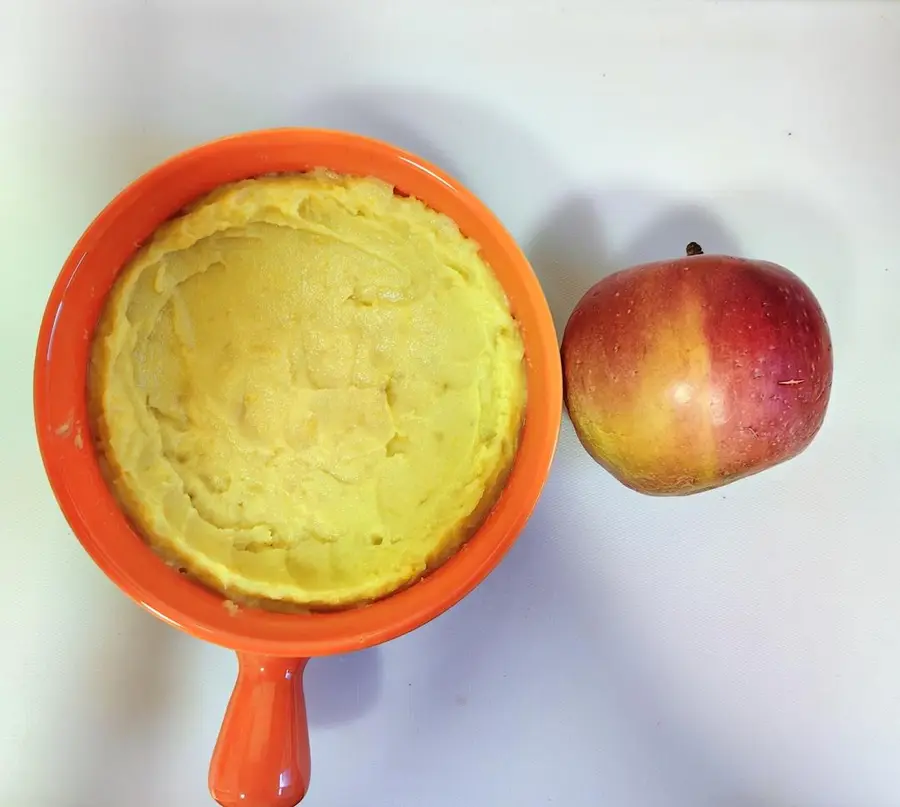 Today's breakfast: Goddess steamed egg, sweet potato, rose apple tart, hot milk step 0