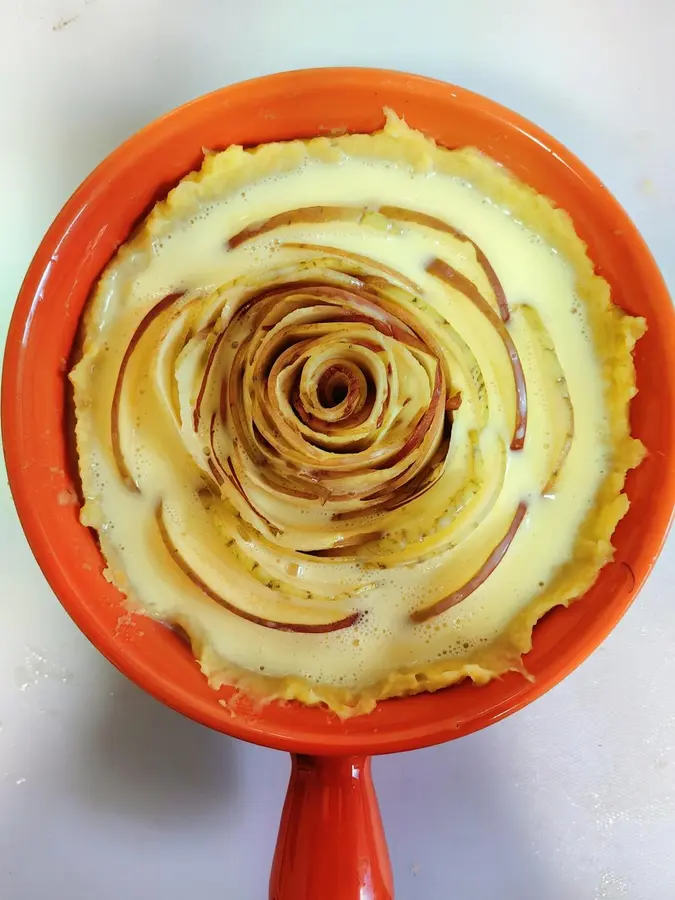 Today's breakfast: Goddess steamed egg, sweet potato, rose apple tart, hot milk step 0