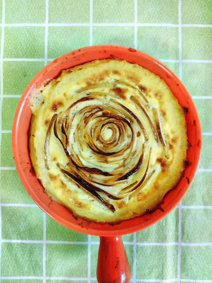 Today's breakfast: Goddess steamed egg, sweet potato, rose apple tart, hot milk step 0