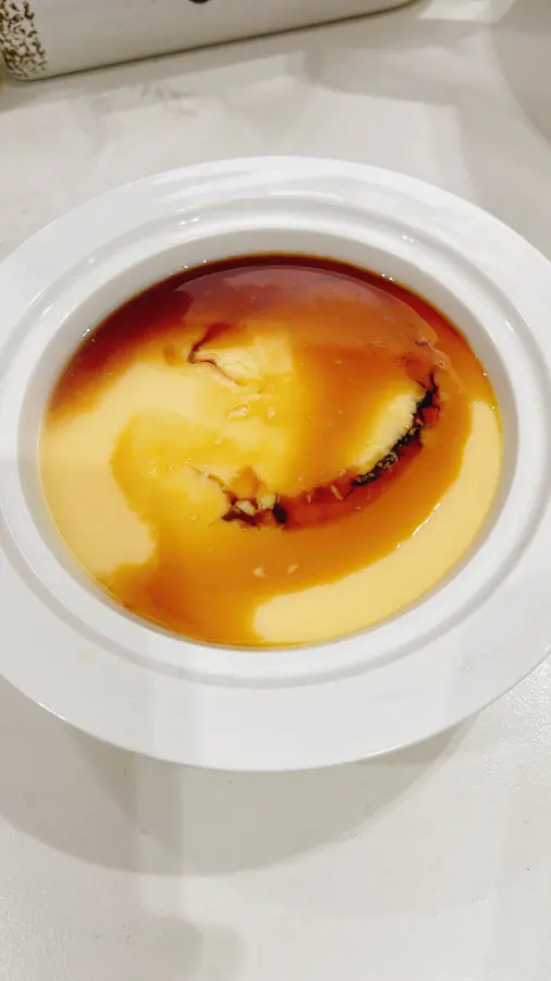 Mirrored egg custard