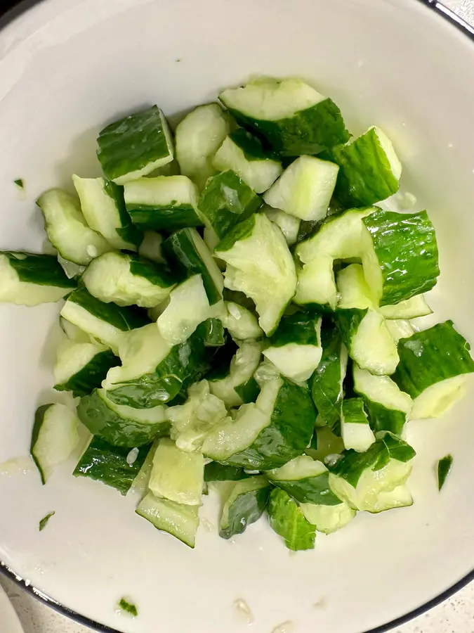 (Vegan) cold bean curd fungus cucumber  step 0