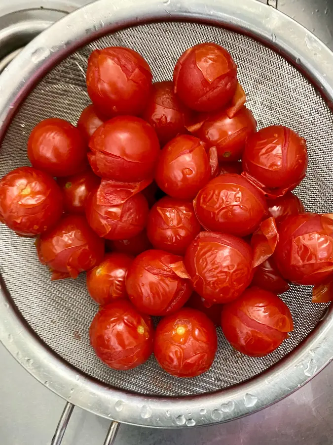 Perilla plum pickled tomatoes step 0