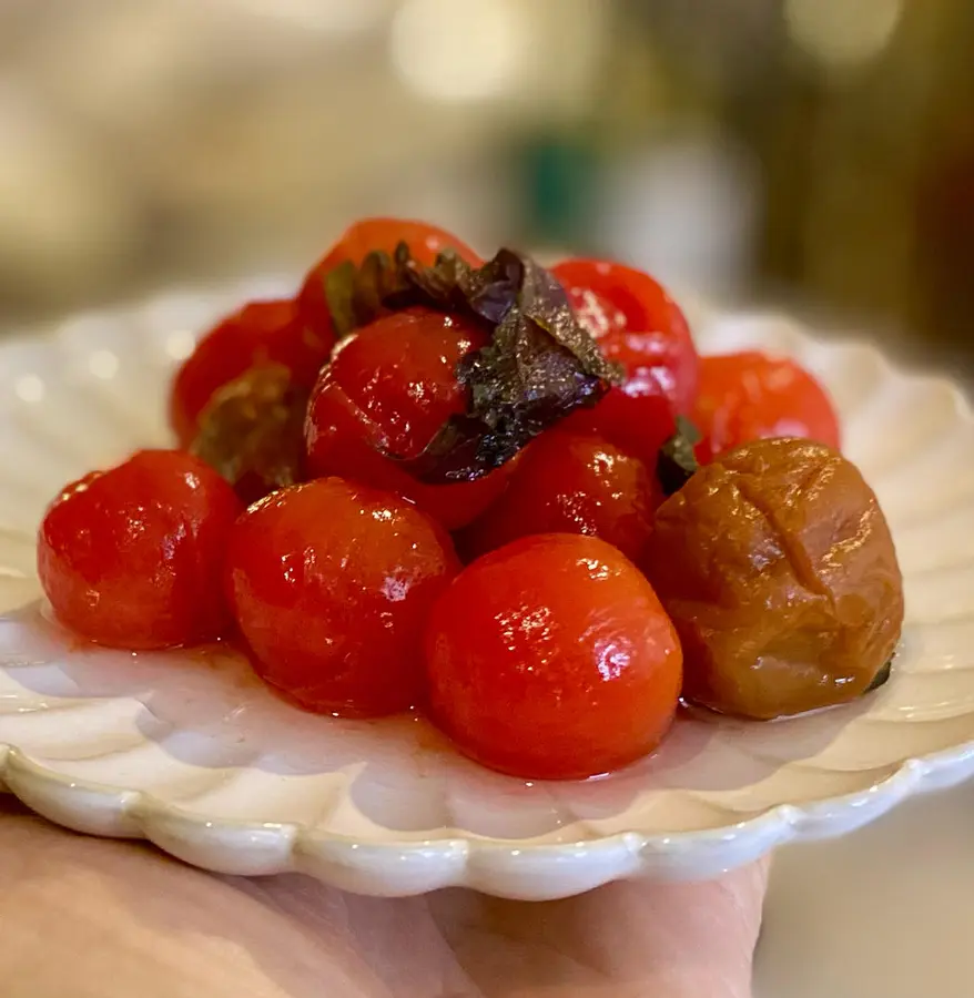 Perilla plum pickled tomatoes