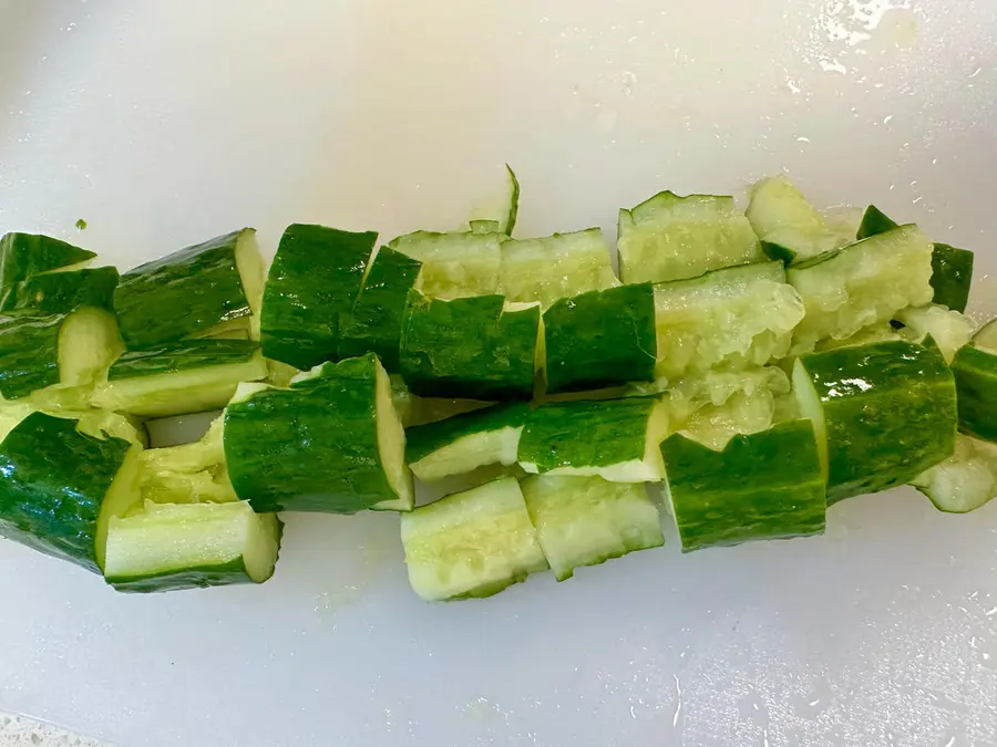 (Vegan) pat cucumbers  step 0