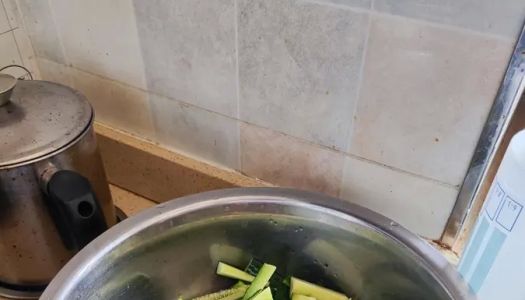 Chilled cucumber strips