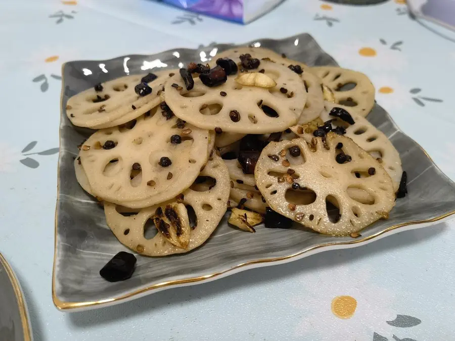 Stir lotus root