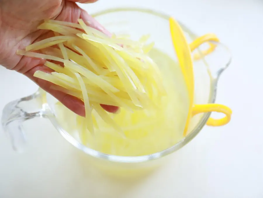 Summer refreshing dish - cold cucumber, jellyfish, shredded potatoes step 0