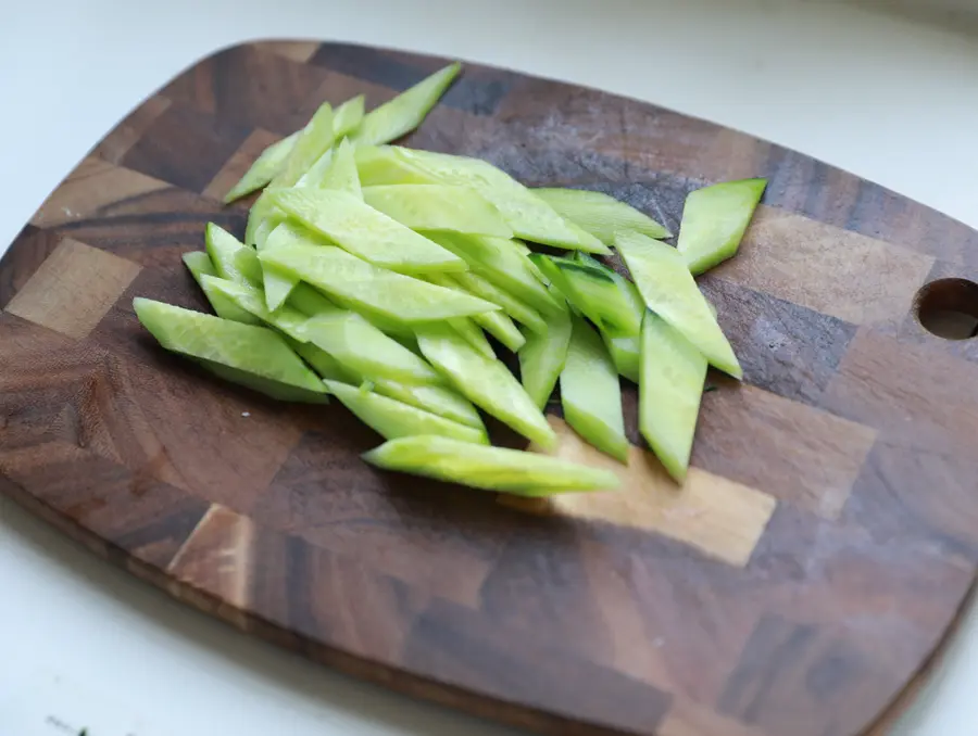 Summer refreshing dish - cold cucumber, jellyfish, shredded potatoes step 0