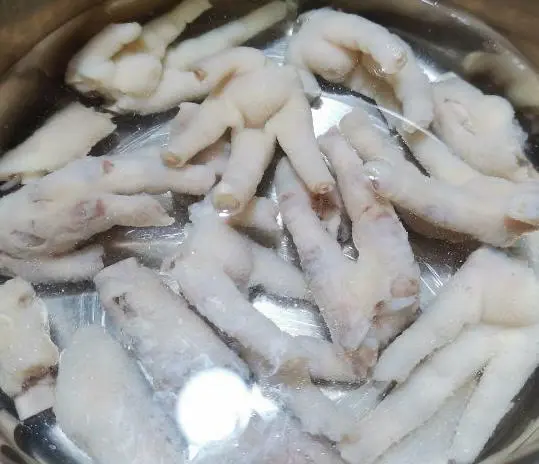 Delicious lemon chicken feet step 0