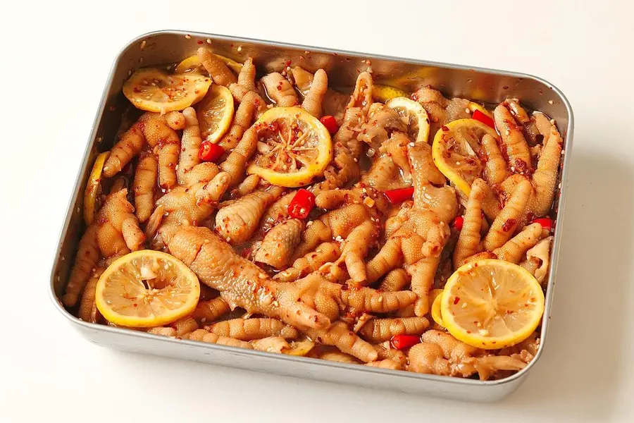 It's so delicious that it's out on the spot|Lemon sour and spicy boneless chicken feet step 0