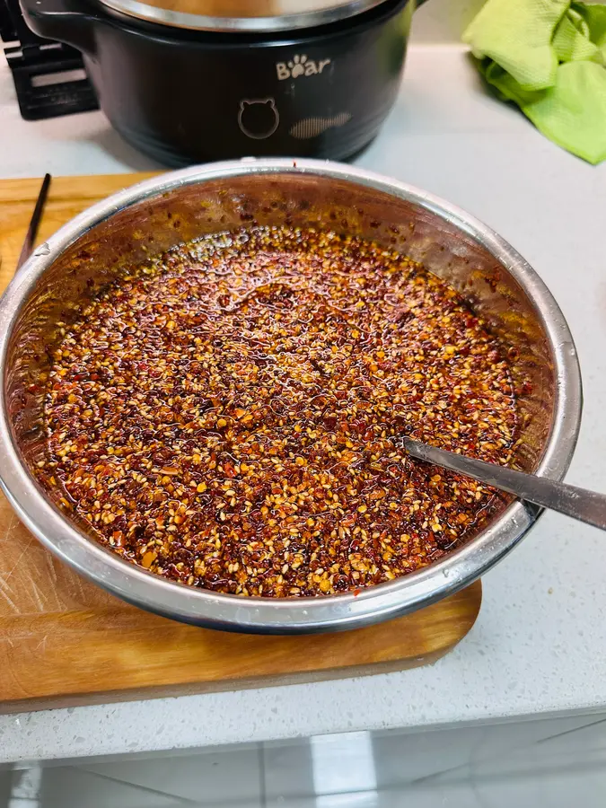 Homemade chili oil