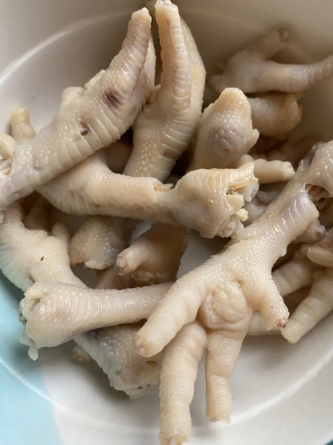 Hot and sour lemon  chicken feet, summer appetizers, cold dishes, not greasy, so delicious that you can't stop step 0