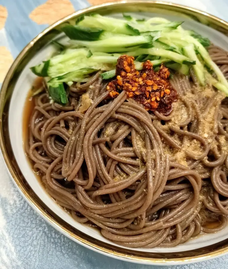 Cold buckwheat noodles step 0