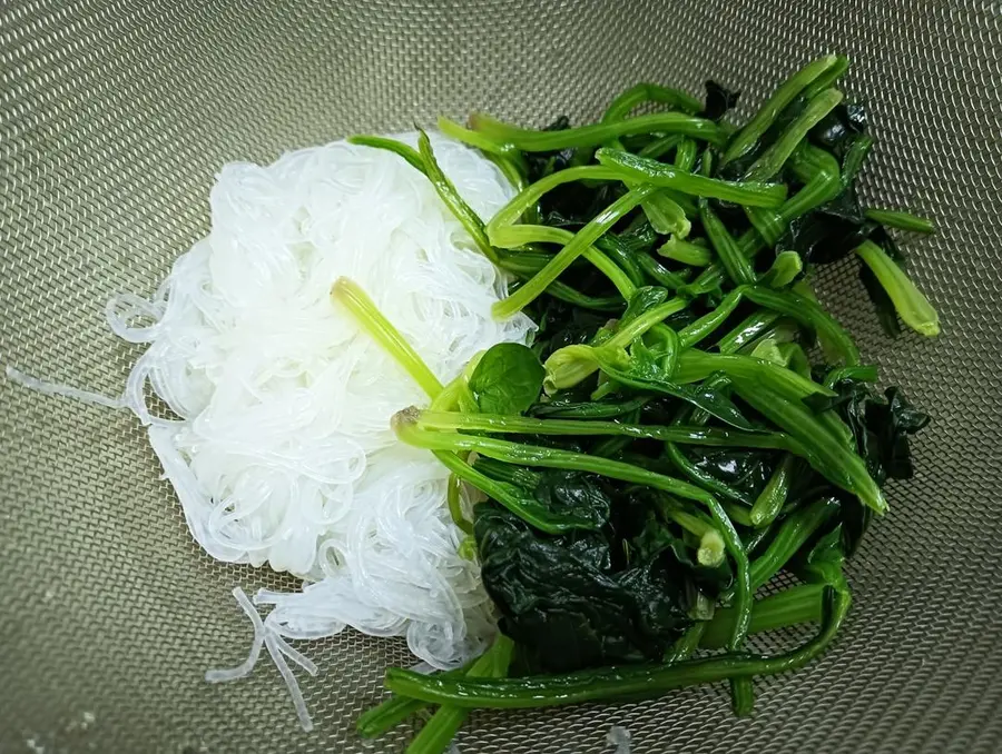 Vermicelli spinach (cold dish start) step 0