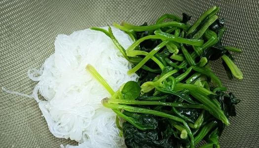 Vermicelli spinach (cold dish start)