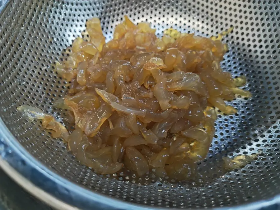 Jellyfish mixed with baby cabbage (simple and delicious) step 0