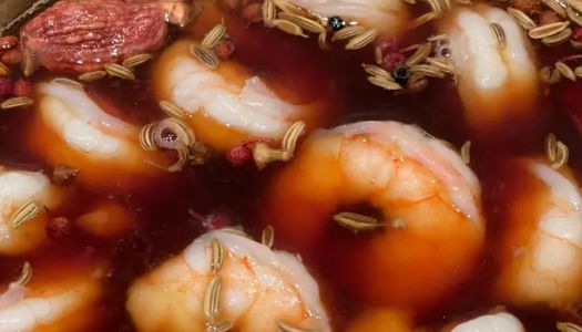 Summer refreshing version of cold dish: Huadiao shrimp