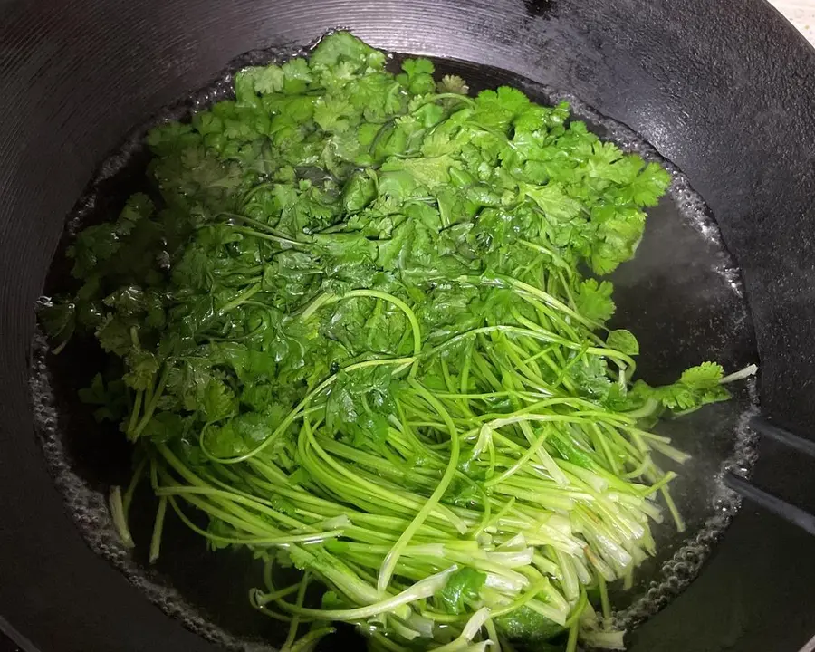 Coriander salad step 0