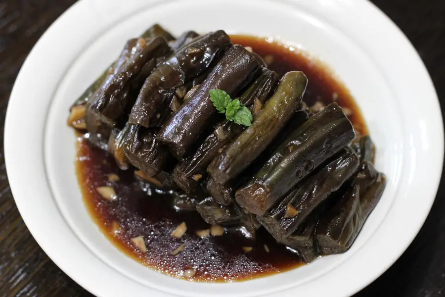 【Summer cold dish】 Sweet and sour soaked eggplant consumed eggplant Japanese refreshing fast dish