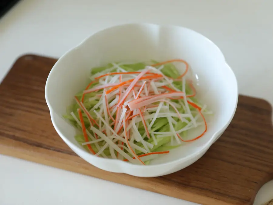 Summer refreshing dish - cold cucumber and shredded crab meat step 0