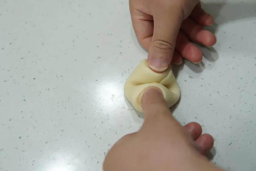 After eating the Suzhou-style fresh meat mooncakes that they wanted to open a store, the owners of the mooncake shop cried urgently step 0