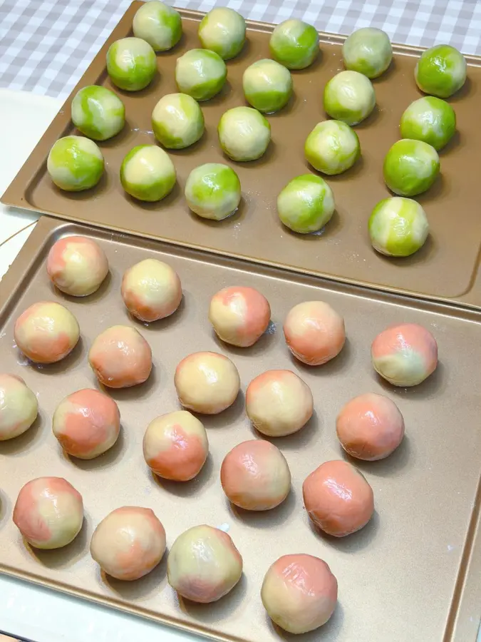 Colorful Cantonese mooncakes step 0