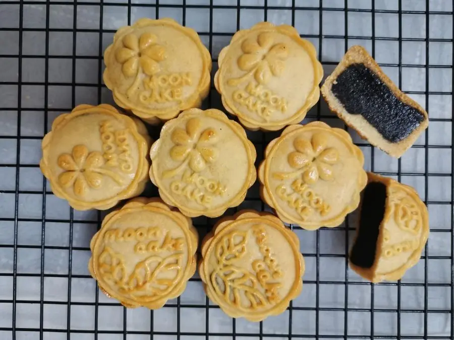 Cantonese moon cake and jujube paste filling (50g) step 0