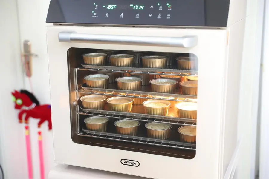 Zero difficulty, novice-friendly, old-taste egg moon baked moon cakes step 0